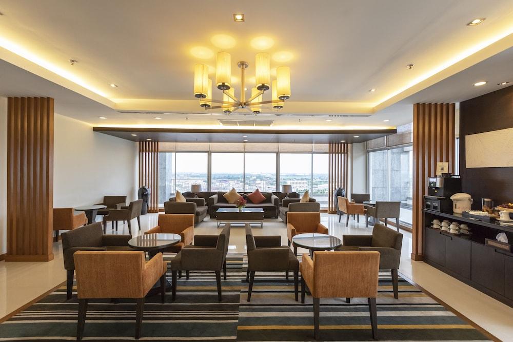 Kantary Hotel Ayutthaya Exteriör bild