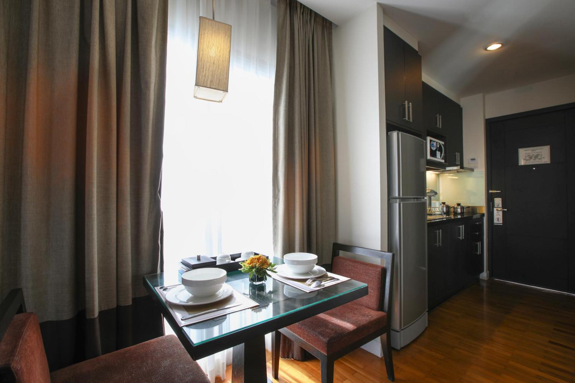 Kantary Hotel Ayutthaya Exteriör bild