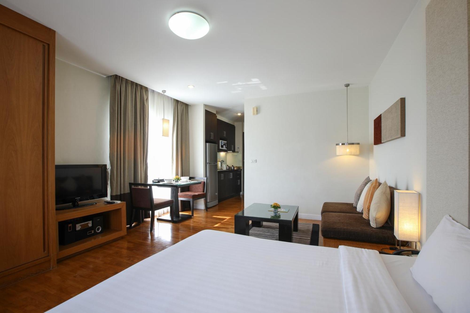 Kantary Hotel Ayutthaya Exteriör bild
