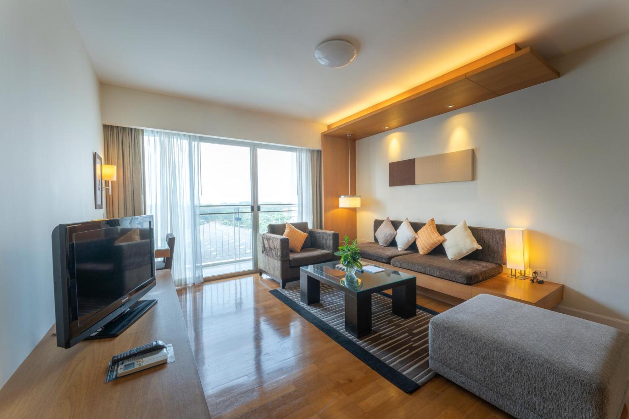 Kantary Hotel Ayutthaya Exteriör bild