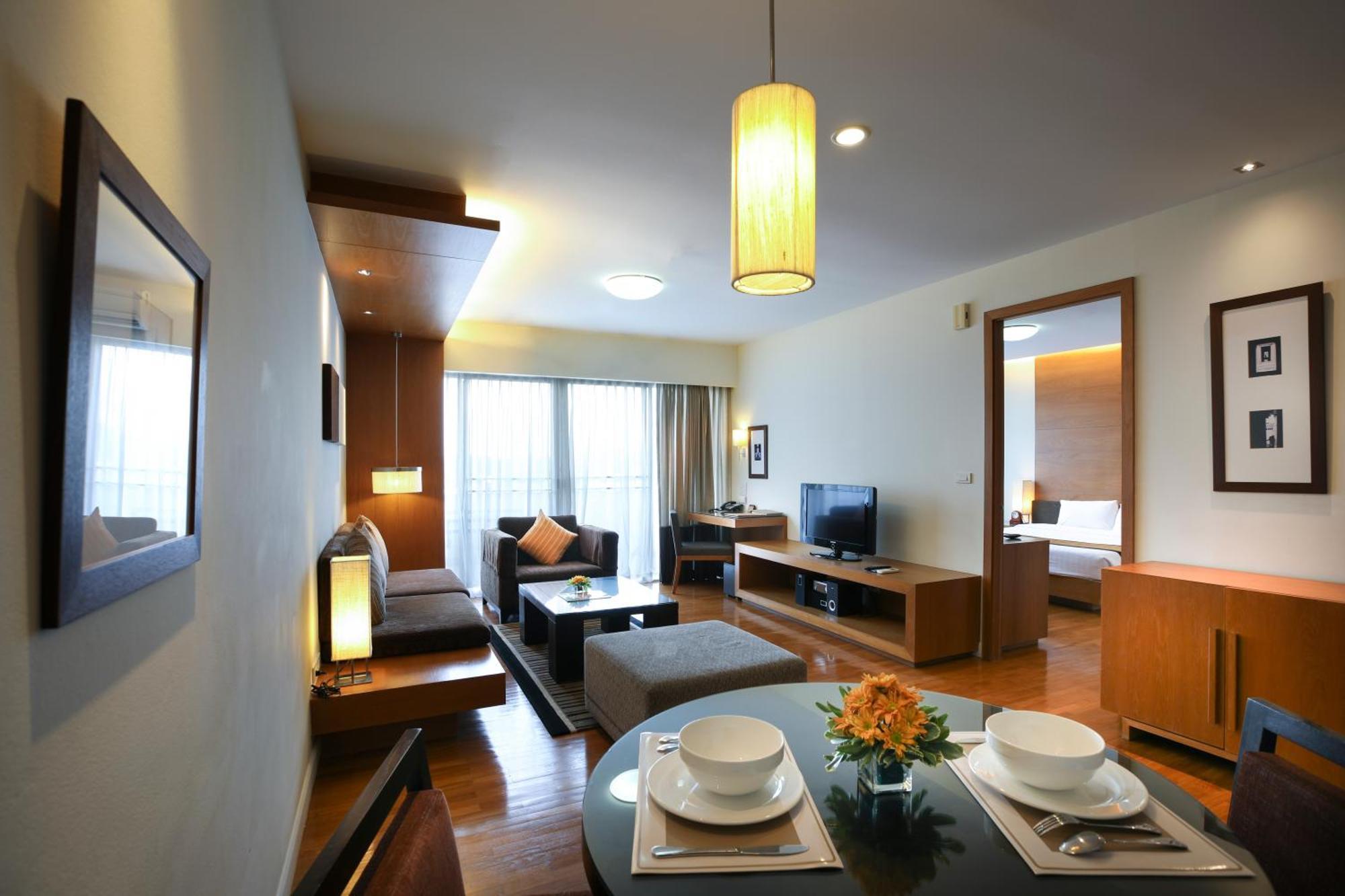 Kantary Hotel Ayutthaya Exteriör bild