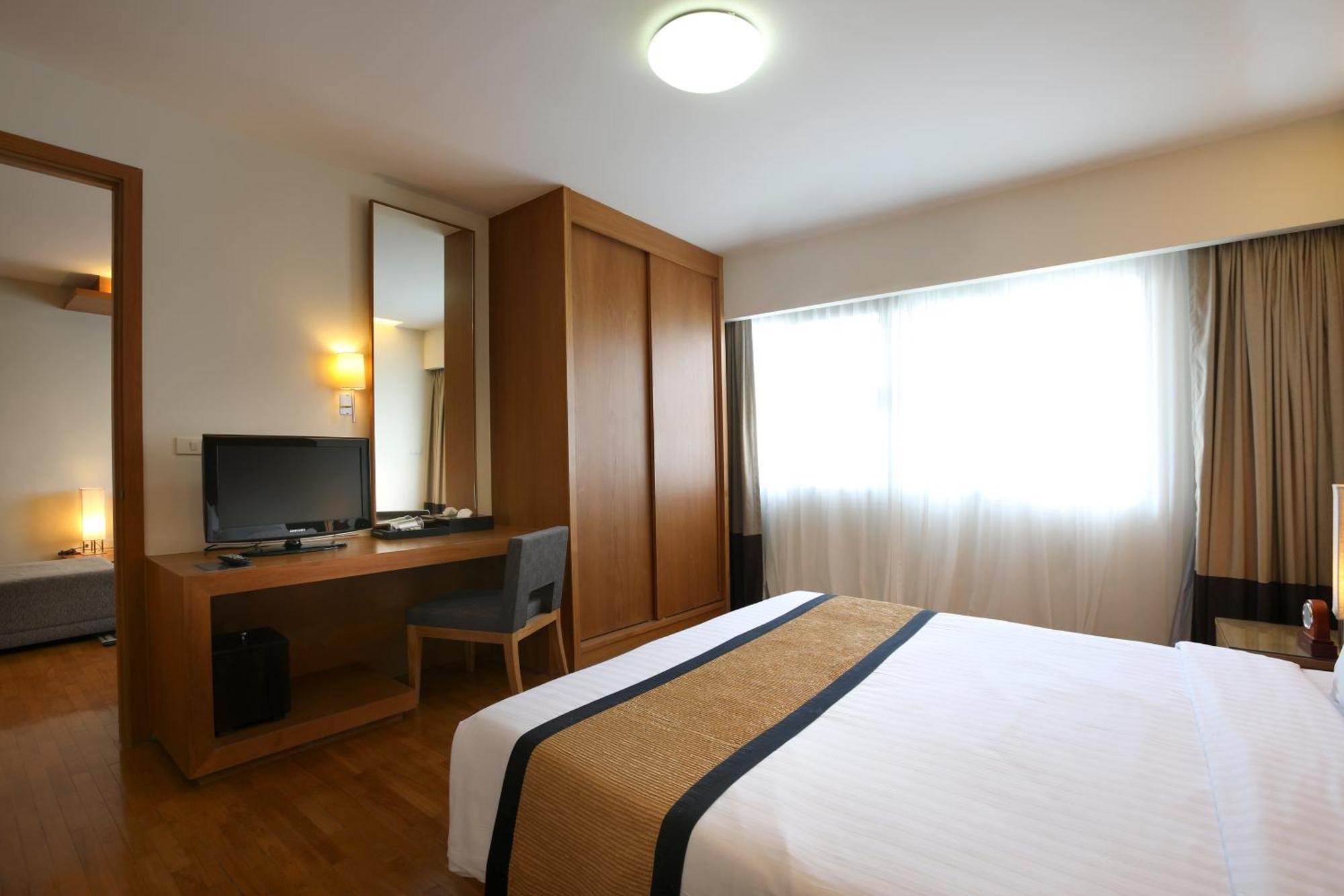 Kantary Hotel Ayutthaya Exteriör bild