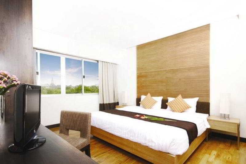 Kantary Hotel Ayutthaya Exteriör bild