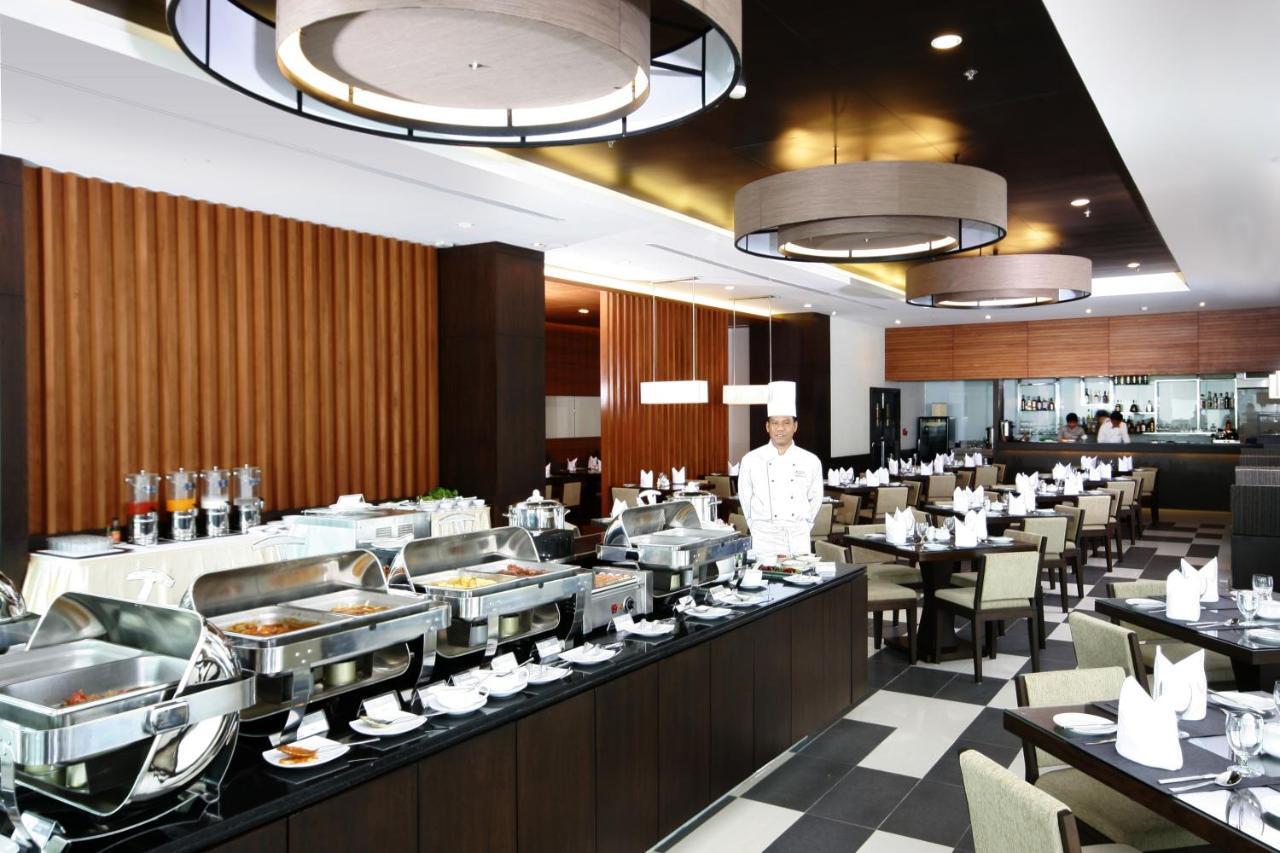 Kantary Hotel Ayutthaya Exteriör bild