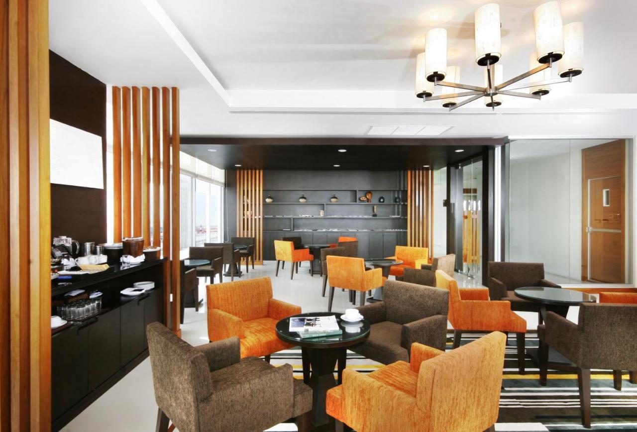 Kantary Hotel Ayutthaya Exteriör bild