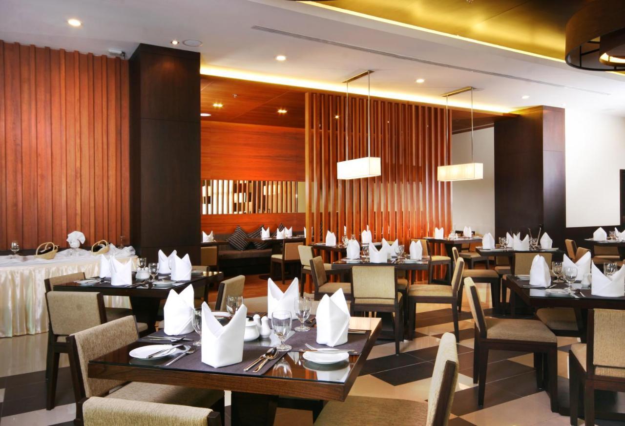 Kantary Hotel Ayutthaya Exteriör bild