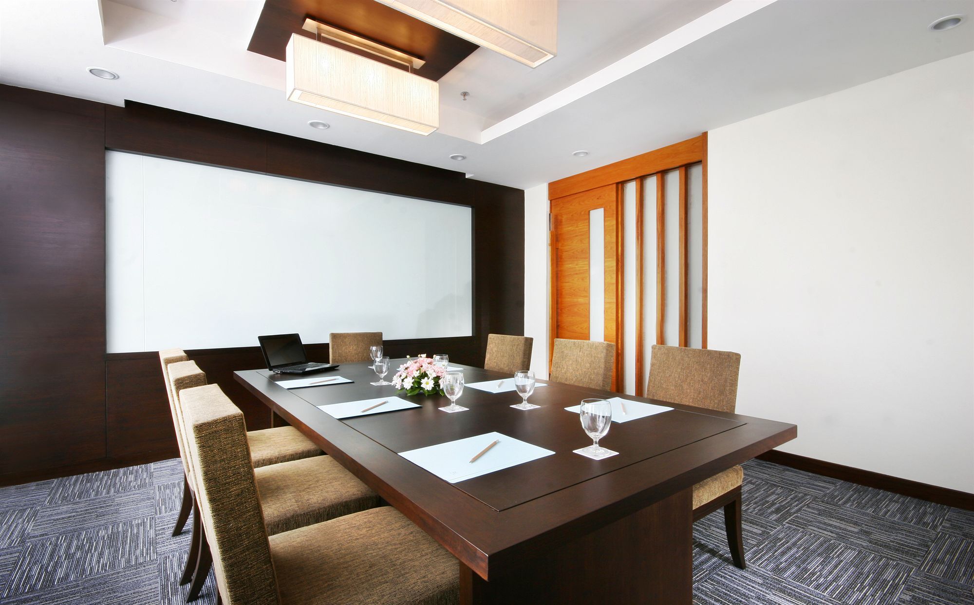 Kantary Hotel Ayutthaya Exteriör bild