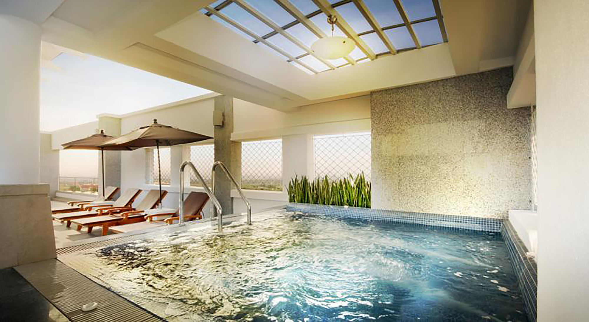 Kantary Hotel Ayutthaya Exteriör bild